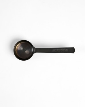 Måleske metal 18 cm, 100 ml